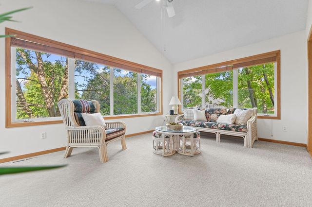 1478 Violet Lane, Eagan, MN 55122