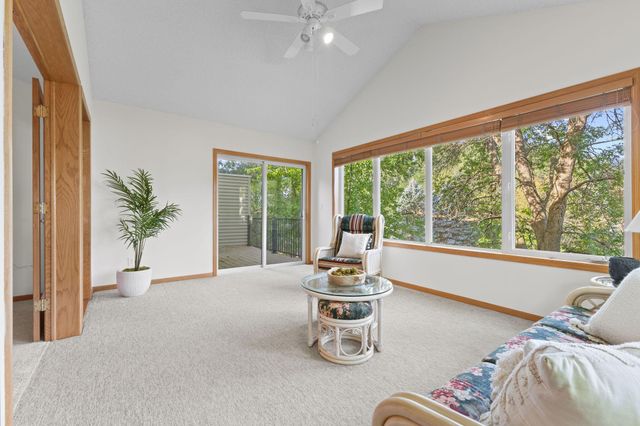 1478 Violet Lane, Eagan, MN 55122