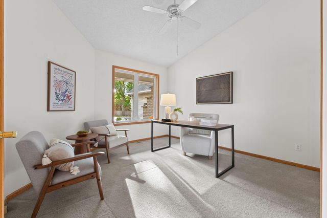 1478 Violet Lane, Eagan, MN 55122