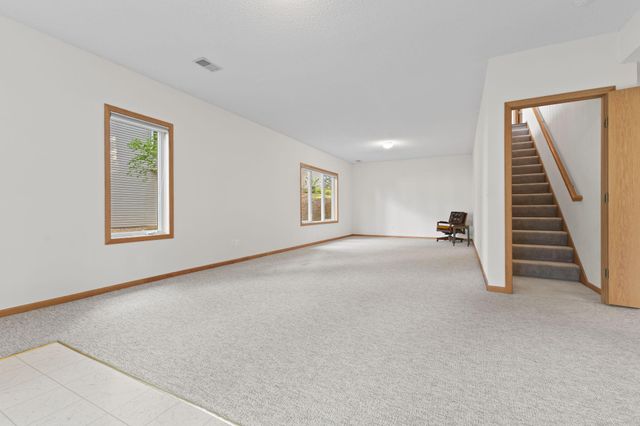 1478 Violet Lane, Eagan, MN 55122