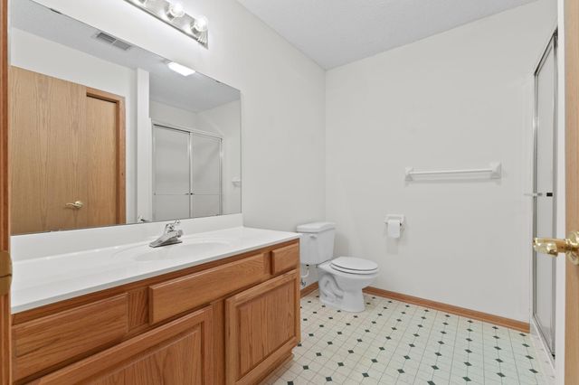 1478 Violet Lane, Eagan, MN 55122