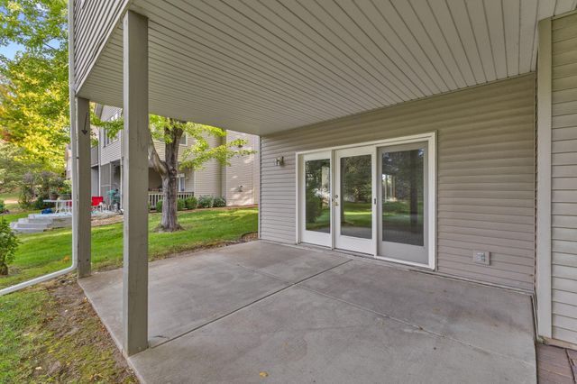 1478 Violet Lane, Eagan, MN 55122