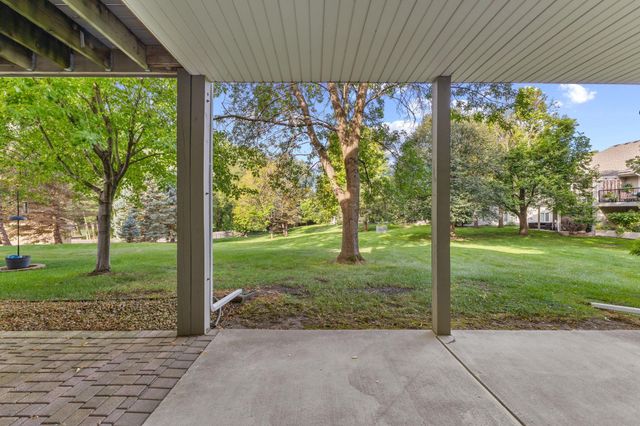 1478 Violet Lane, Eagan, MN 55122