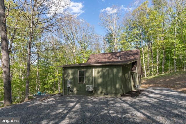 2614 LAKE FERNDALE DR., Springfield, WV 26763