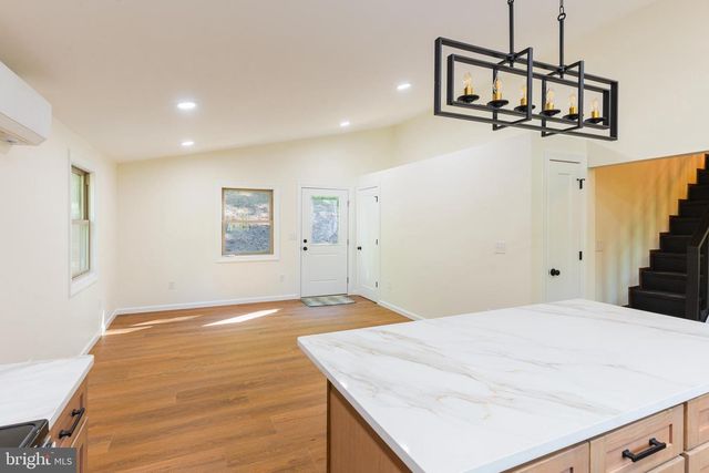 2614 LAKE FERNDALE DR., Springfield, WV 26763