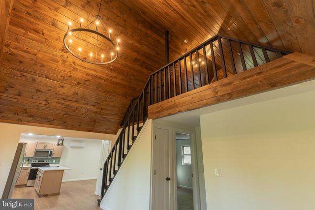 2614 LAKE FERNDALE DR., Springfield, WV 26763