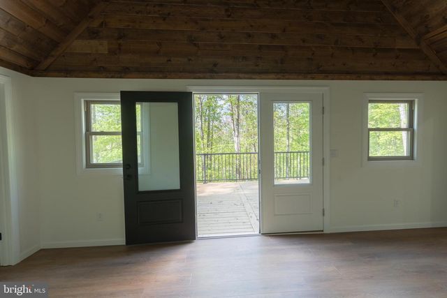 2614 LAKE FERNDALE DR., Springfield, WV 26763