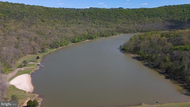 2614 LAKE FERNDALE DR., Springfield, WV 26763