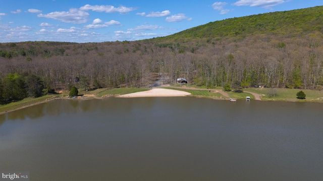 2614 LAKE FERNDALE DR., Springfield, WV 26763