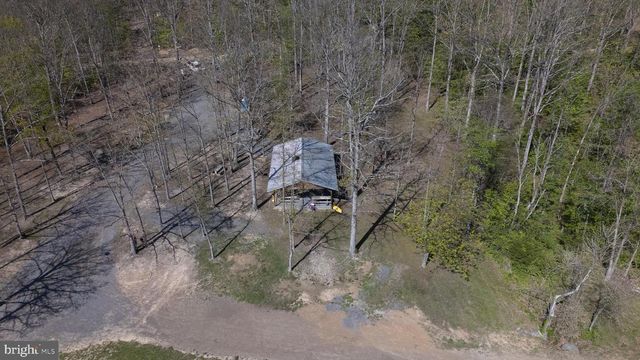 2614 LAKE FERNDALE DR., Springfield, WV 26763