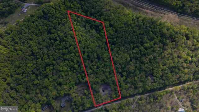 2614 LAKE FERNDALE DR., Springfield, WV 26763