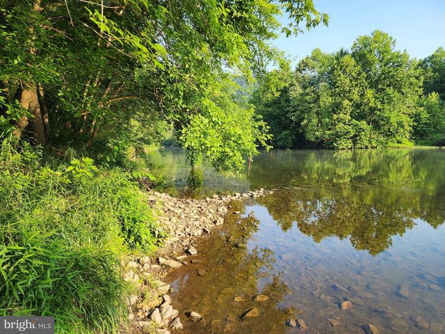 2614 LAKE FERNDALE DR., Springfield, WV 26763