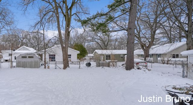 1237 James Avenue, Muskegon, MI 49442