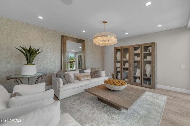 9016 N 60TH Street, Paradise Valley, AZ 85253