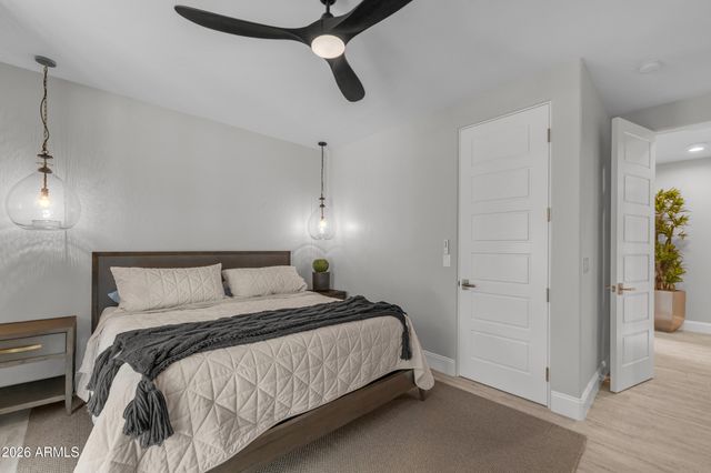 9016 N 60TH Street, Paradise Valley, AZ 85253