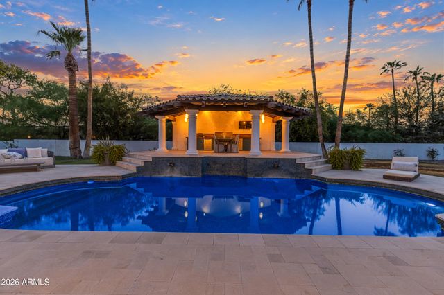 9016 N 60TH Street, Paradise Valley, AZ 85253