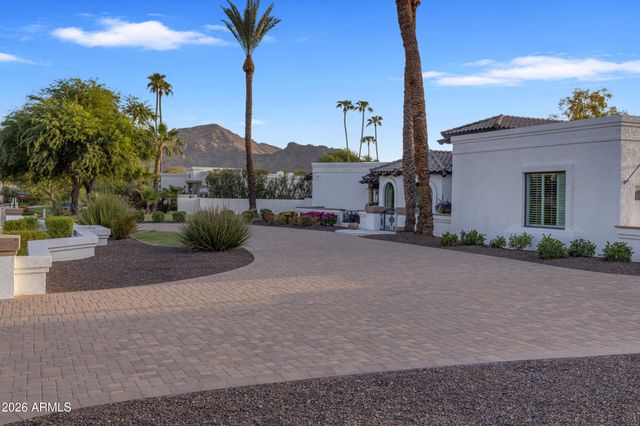9016 N 60TH Street, Paradise Valley, AZ 85253