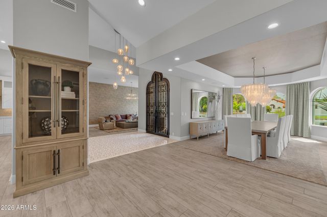9016 N 60TH Street, Paradise Valley, AZ 85253