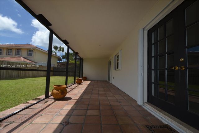 5785 SW 89th Ave, Miami, FL 33173