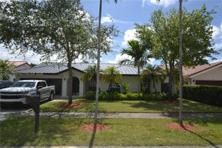 5785 SW 89th Ave, Miami, FL 33173