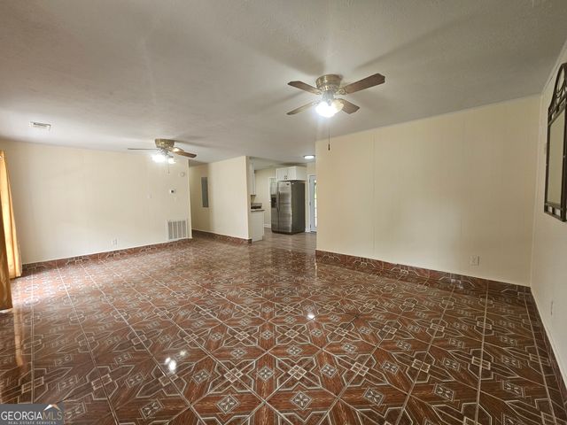 349 Roxbury Drive, Riverdale, GA 30274