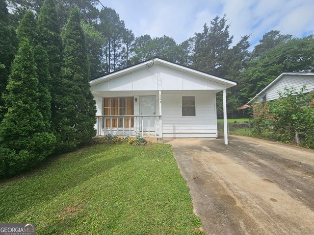349 Roxbury Drive, Riverdale, GA 30274