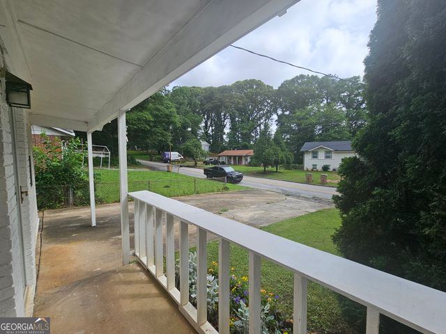 349 Roxbury Drive, Riverdale, GA 30274