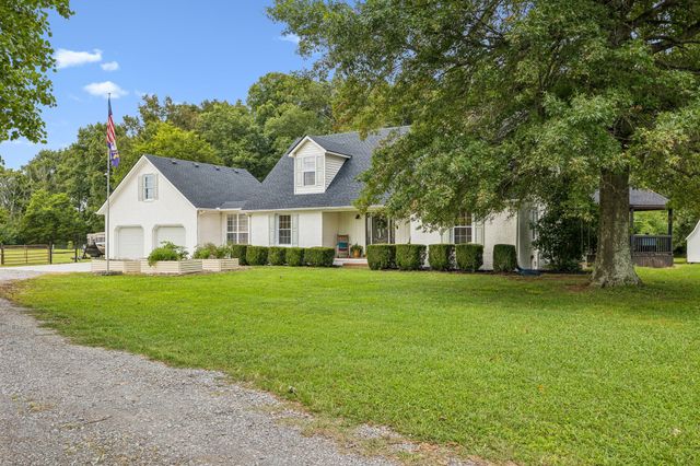 912 River Barfield Rd, Murfreesboro, TN 37128