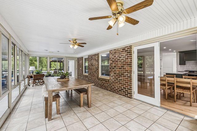 912 River Barfield Rd, Murfreesboro, TN 37128