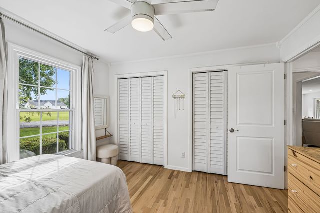 912 River Barfield Rd, Murfreesboro, TN 37128