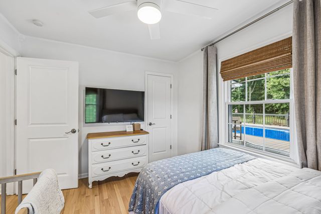 912 River Barfield Rd, Murfreesboro, TN 37128