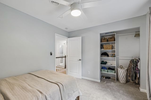 912 River Barfield Rd, Murfreesboro, TN 37128