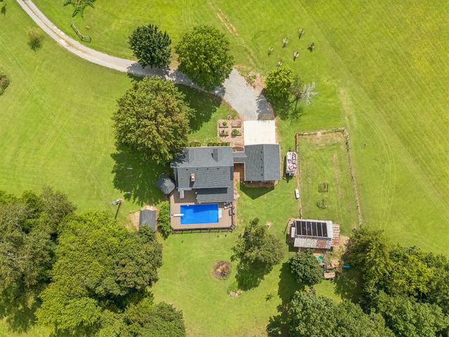 912 River Barfield Rd, Murfreesboro, TN 37128