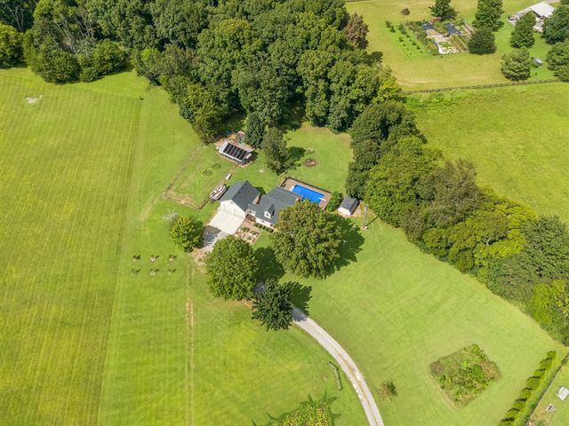 912 River Barfield Rd, Murfreesboro, TN 37128