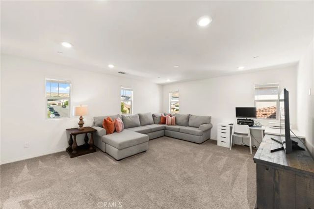 6530 Zion, Jurupa Valley, CA 92509