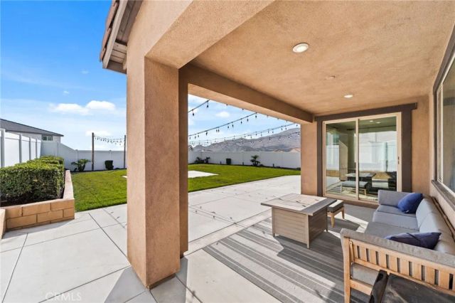 6530 Zion, Jurupa Valley, CA 92509