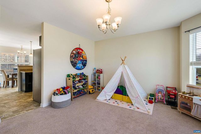 121 TRILLIUM LN, Troy, VA 22974