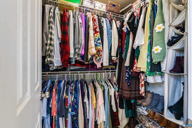 121 TRILLIUM LN, Troy, VA 22974