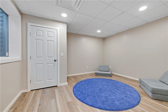 34946 Spring Valley Road, Paola, KS 66071