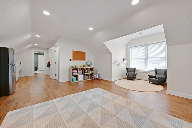 34946 Spring Valley Road, Paola, KS 66071