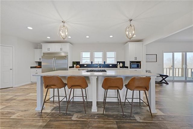 34946 Spring Valley Road, Paola, KS 66071