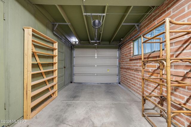 2181 S Avenida Planeta, Tucson, AZ 85710