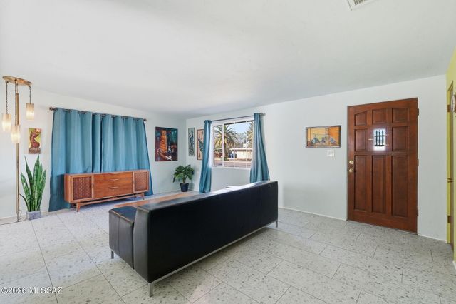 2181 S Avenida Planeta, Tucson, AZ 85710