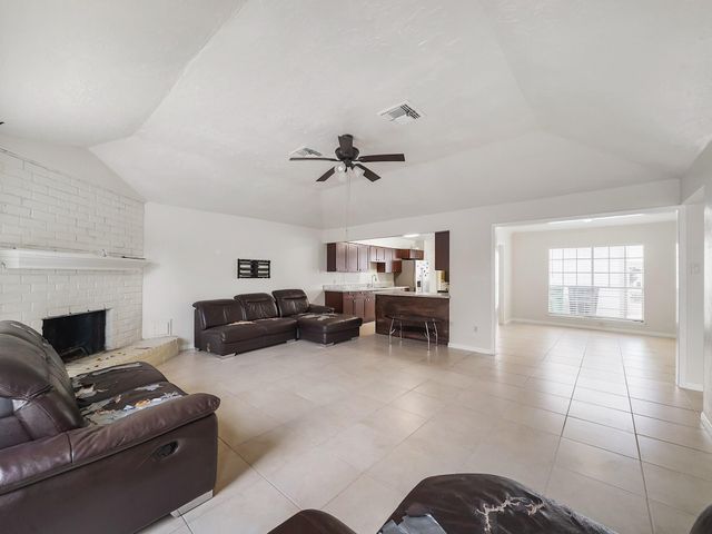 13234 Carvel Lane, Houston, TX 77083