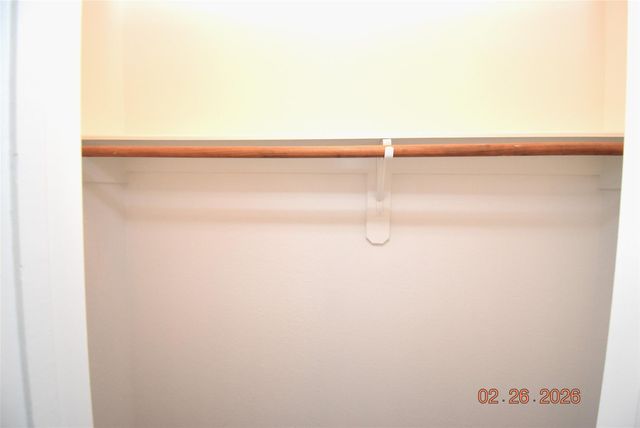 834 Chase View Drive, Bacliff, TX 77518