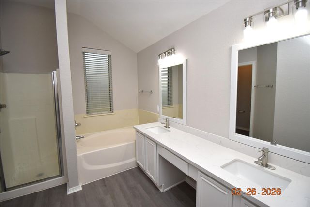 834 Chase View Drive, Bacliff, TX 77518