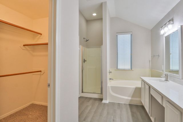 834 Chase View Drive, Bacliff, TX 77518
