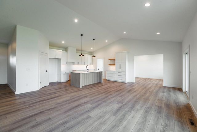 2214 Sierra AVENUE, Holmen, WI 54636