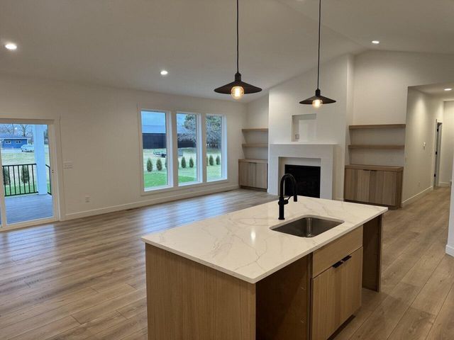 2214 Sierra AVENUE, Holmen, WI 54636