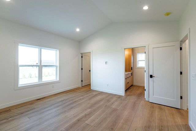 2214 Sierra AVENUE, Holmen, WI 54636